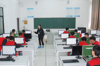 四川省峨眉山市職業(yè)技術(shù)學(xué)校 深耕計算機(jī)軟硬件及網(wǎng)絡(luò)技術(shù)開發(fā)，培育數(shù)字時代技能英才